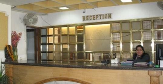 Hotel Amber Lucknow Dış mekan fotoğraf