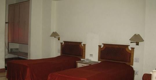 Hotel Amber Lucknow Dış mekan fotoğraf